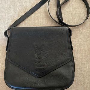 FINAL PRICE DROP: Vintage Yves Saint Laurent crossbody 🖤
